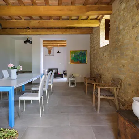 Nyaraló In With Wifi Frontino